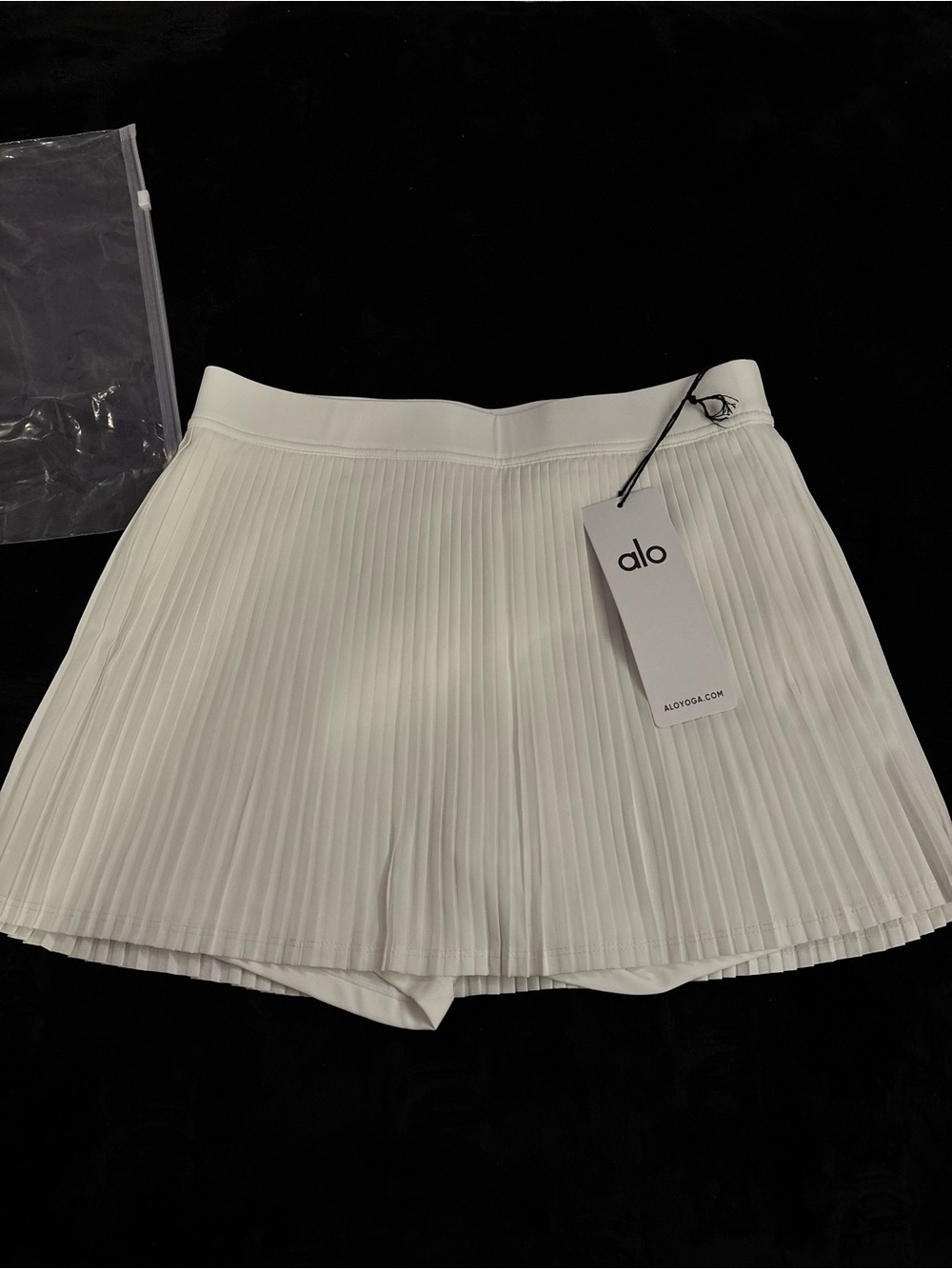 ALO Yoga White Pleated Skort with Built-In Liner